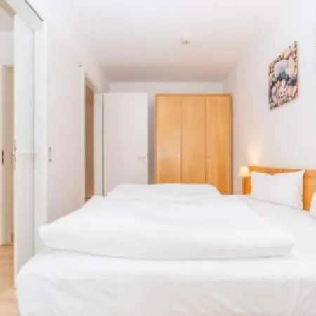 Komfortable Mit Balkon Sellin (Rugen)
