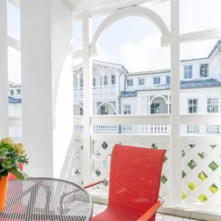 Komfortable Mit Balkon