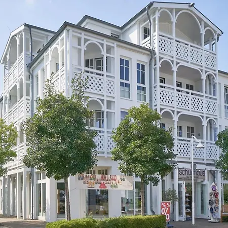 Komfortable Mit Balkon Sellin (Rugen)