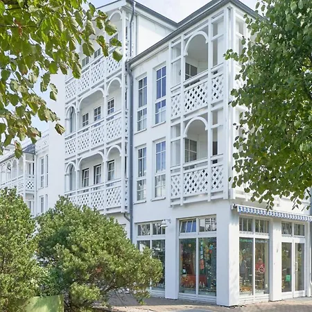 Komfortable Mit Balkon Apartment Sellin (Rugen)
